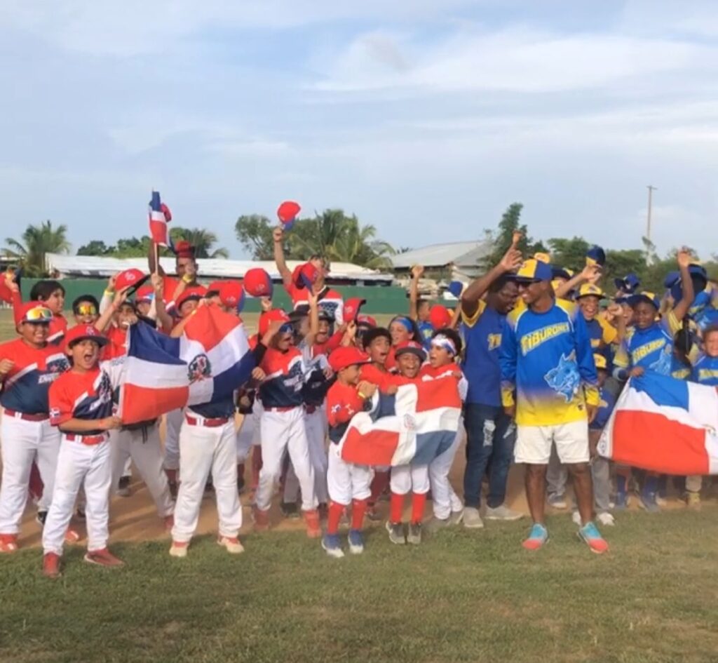 Figuras apoyaron la inauguración del Puntacana Baseball Championship 2023